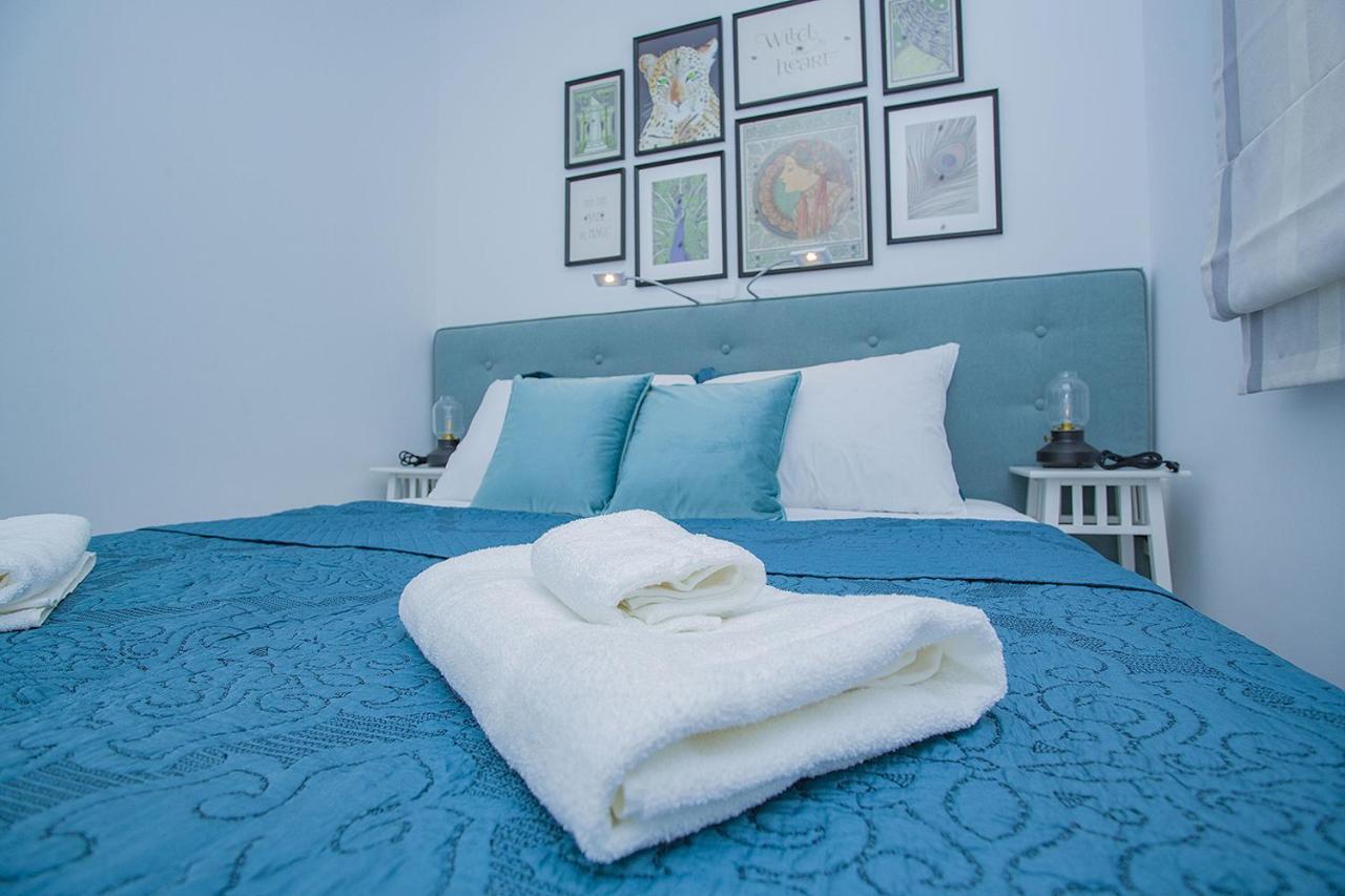 240 Lux Pool -alicante Holiday home *